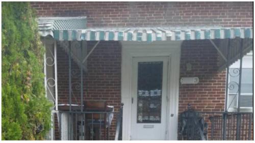 Greenspring House | Almost Downtown, Fully Furnished Move-in Ready Rooms, Near Sinai Hospital, Train access to John Hopkins and other Hospital, Everything include
