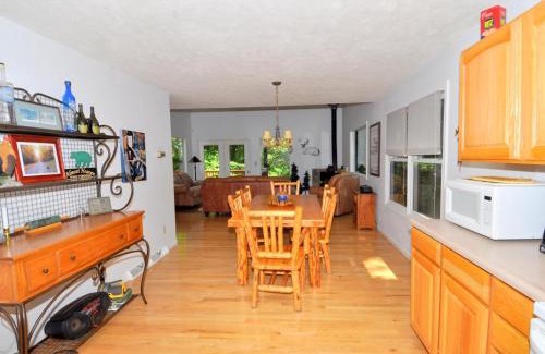 Berkeley Springs House | Almost Heaven - Grill, 2 King Beds, Wifi, Deck, Pool Access, Hiking, Wood Stove, Family Friendly