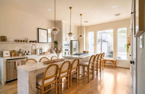 Washington Ave./ Memorial Park House | Alo House @Heights-Downtown |Pool| 3BR| 3.5BA