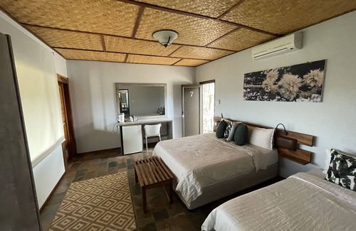 Otjiwarongo Cabin | Aloegrove Safari Lodge