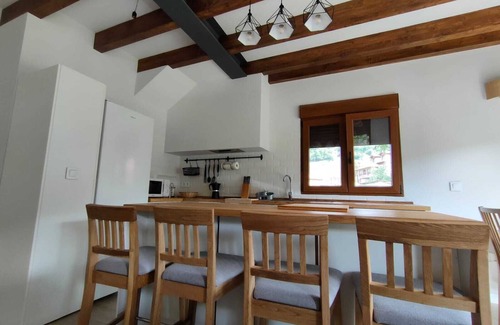 Treceno House | Alojamiento Rural " EL Nogal DE Hualle "