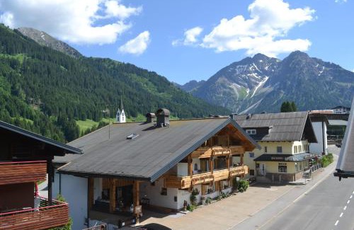 Hirschegg Apartment | Alp-Chalet