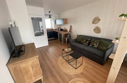 Chartres Apartment | ALP Chartres - Studio Terrace and parking, 4 persons