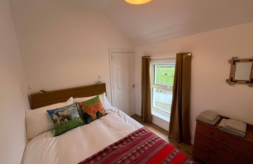 Dromore Other | Alpaca Farmhouse self catering with hot tub and alpaca experience included