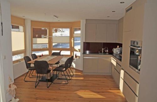 Riederalp Apartment | Alpen-Park 1. Stock West