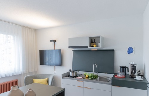 Breitenrain-Lorraine Hotel | Alpenblick Bern