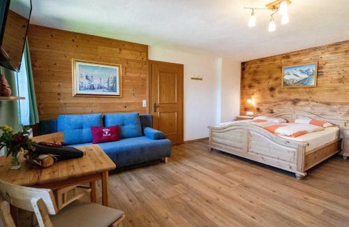 Navis House | Alpengasthof Eppensteiner