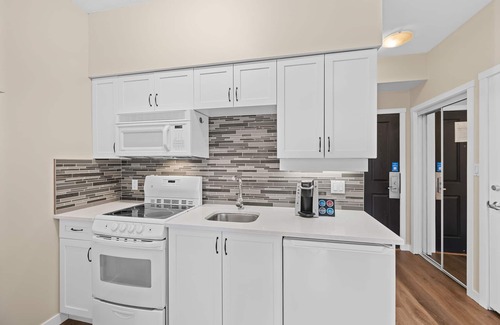 Village North Condo | Alpenglow Lodge Studio Suite with park view by MVA