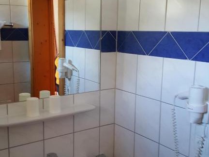 Nassereith Hotel | Alpenhotel Gurgltalblick
