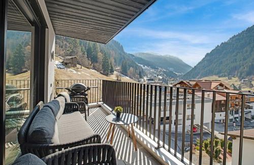See Apartment | Alpine Chic - Fireplace Views & Ski Resorts