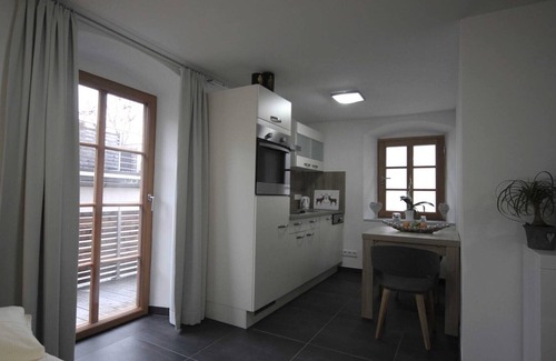 Hopfgarten Markt Apartment | Alpine Escape in Hopfgarten
