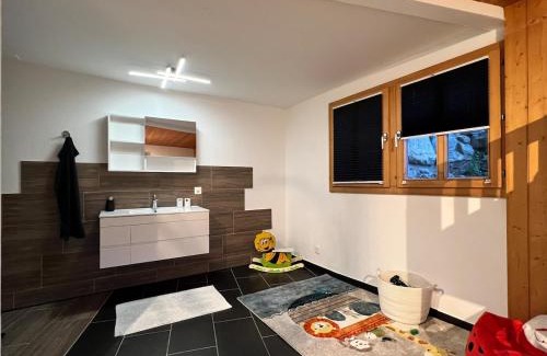 Schwanden bei Brienz Apartment | Alpine feeling & lakeside