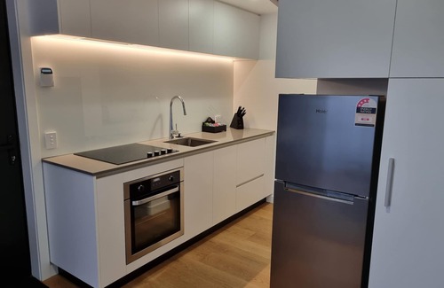 Albert Town Apartment | Alpine Junction Townhouse Apartments