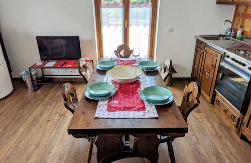 Mongnod Villa | Alpine Vista Villa Hardaker: 4 bedrooms Ski Torgnon, Aosta