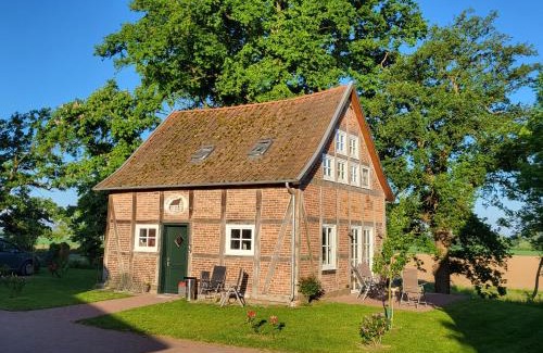 Rohrsen Apartment | Altes Backhaus Bauernhof Vogel