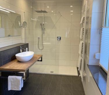 Wolf Apartment | Altes Winzerhaus am Moselufer - Sonnenlay