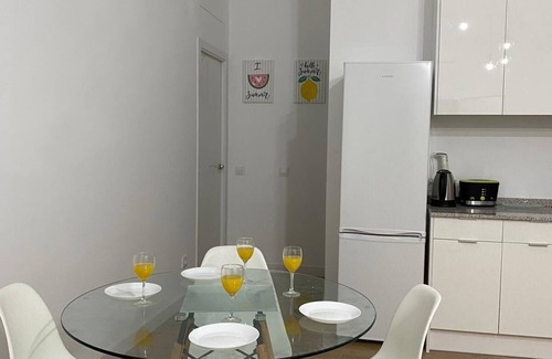 La Latina Apartment | Aluche Aparment C