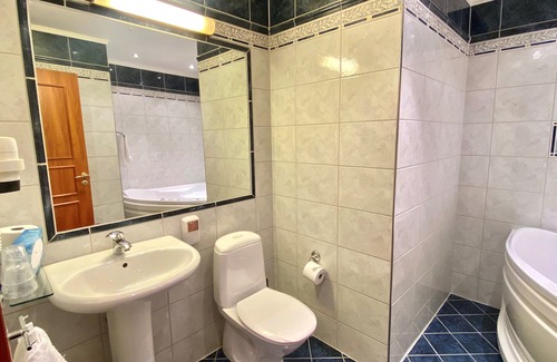 Alversund Hotel | Alver Hotel AS
