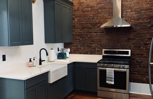 Circleville Apartment | Always & Forever - A Lux Romantic Getaway Suite