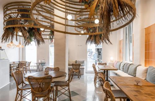 Conil de la Frontera City Center House | Alzocaire Hostal Boutique