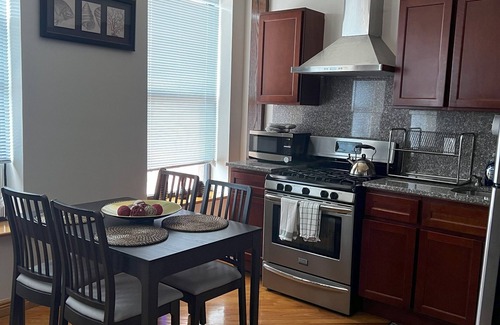 Bedford-Stuyvesant Apartment | Amazing 2 BR Brownstone Apt.