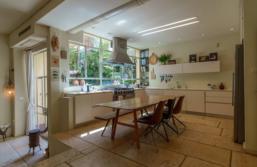 Neve Tzedek Apartment | Amazing 4BR close to BEACH at central NEVE TZEDEK