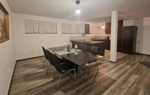 Boras Municipality Apartment | Amazing Apartment In Borås With Kitchen