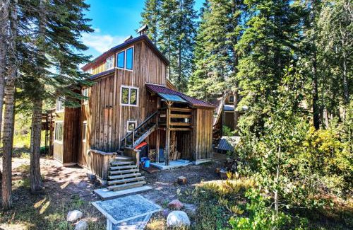Bear Valley House | Amazing Architecture - Views all around VH#113