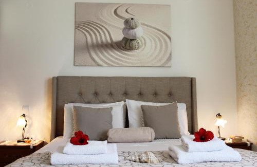 Hersonissos Centre Apartment | Amazing Beachfront Apartment in Hersonissos