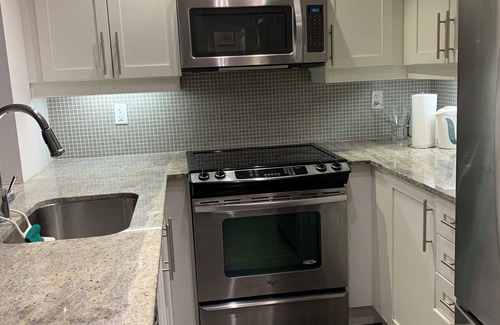 King West Village Condo | Amazing Condo in Trendy area Liberty Village Toronto near Downtown