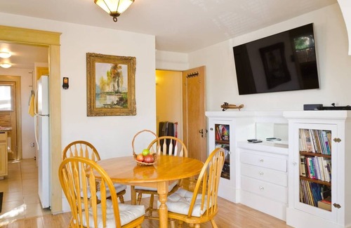 Elysian Heights House | Amazing Echo Park Hillside View !