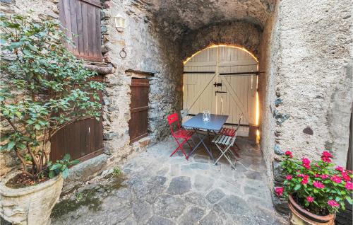 Berlou House | Amazing Home In Berlou
