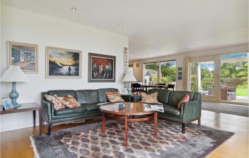 Dronningmolle House | Amazing Home In Dronningmølle
