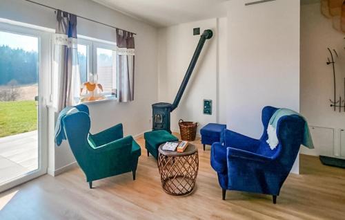Gietrzwald House | Amazing Home In Gietrzwald