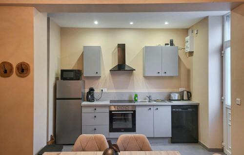 Haybes House | Amazing Home In Haybes With Wifi