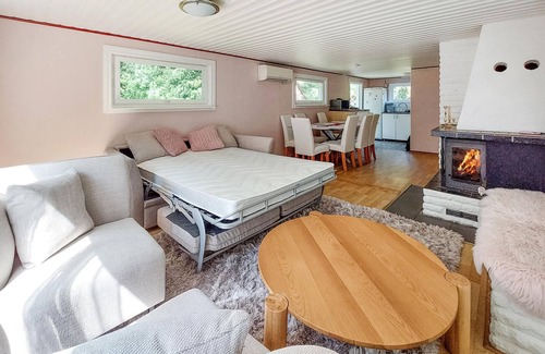Horby House | Amazing home in Hörby with WiFi