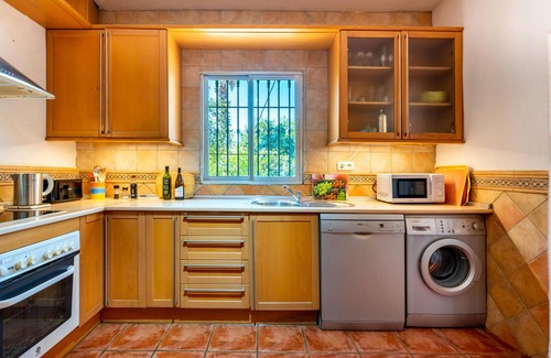 Iznate House | Amazing home in Iznate