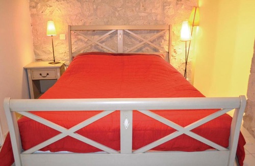 Monjoi House | Amazing home in Montjoi with 2 Bedrooms and WiFi
