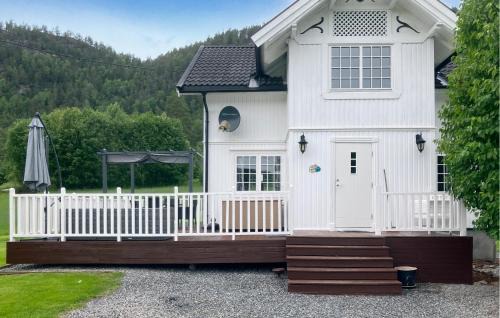 Nome House | Amazing Home In Nome With Kitchen