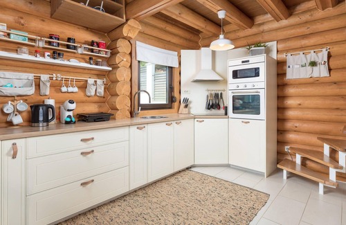 Petrinja House | Amazing home in Petrinja with Wi-Fi
