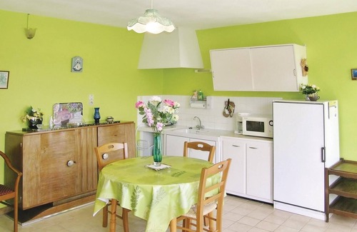 Quettehou House | Amazing home in Quettehou