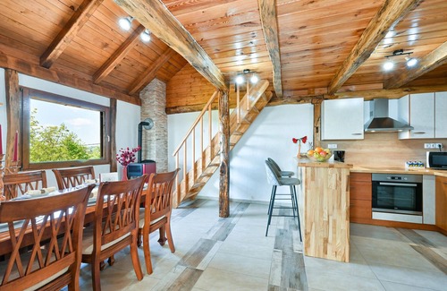 Vinica House | Amazing home in Vinica Breg with WiFi