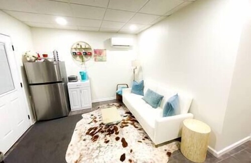 Deep Gap Apartment | Amazing Mountain Views, located on the Blue Ridge Parkway & Mountain-Sea Trail