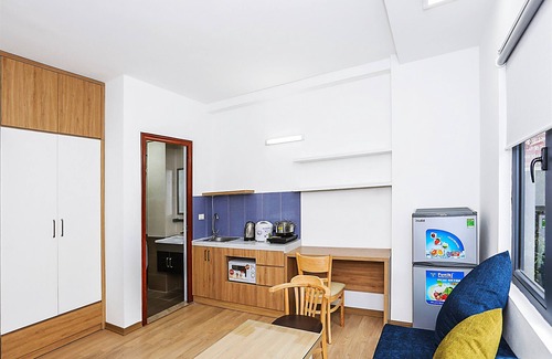 Ba Dinh Apartment | Amazing NYT Home Balcony Cozy Studio
