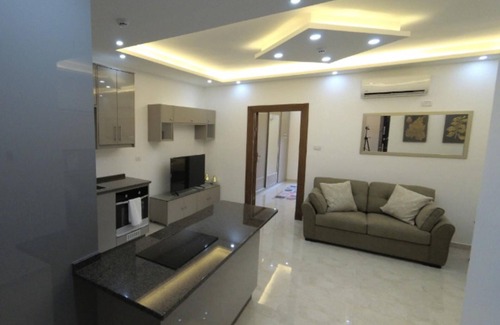 Jabal Al-Hussein Apartment | Amazing one Bedroom Apartment in Amman,elwebdah 1