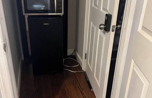 Irvington House | Amazing room with AC in charming Irvington