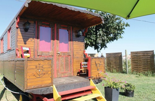 Beauvoisin House | Amazing (sta)caravan in Franquevaux