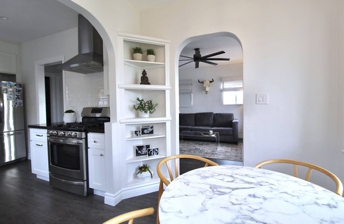 Los Angeles House | Amazing views of Downtown LA from this centrally located Spanish Modern getaway!