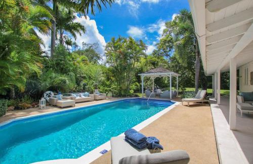 Mullins House | Amazing Villa with Pool 5 mins from Beach - Palm Grove 1 home by Bluescape