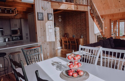 Mandeville Cottage | Amazing Waterfront Cottage with a panoramic astonishing view. CITQ# 282435